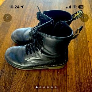 Doc Martens Youth combat boots